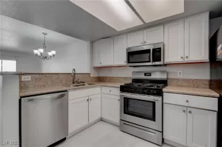 Photo #6: 2679039 Listing 