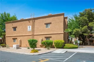 Photo #1: 2679044 Listing 