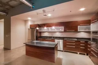 Photo #1: 2679062 Listing 