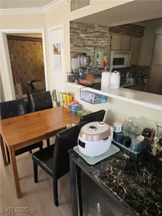 Photo #3: 2679089 Listing 