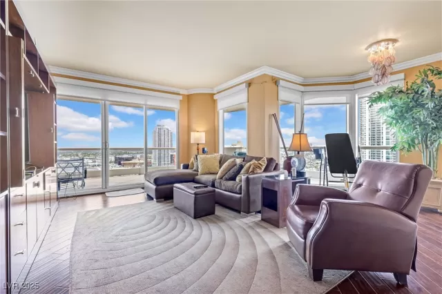 MLS: 2679097 Condo For Sale