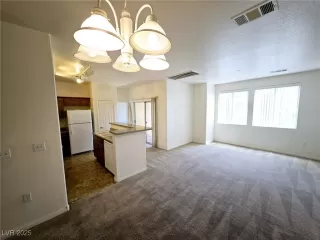 Photo #2: 2679099 Listing 