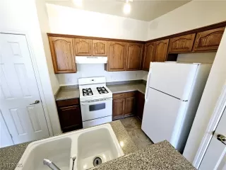 Photo #5: 2679099 Listing 