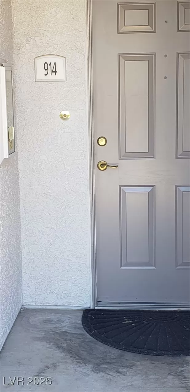 MLS: 2679127 Condo For Sale