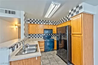 Photo #4: 2679139 Listing 