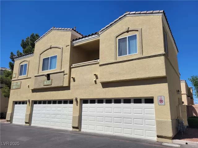 MLS: 2679143 Condo For Sale