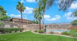 Photo #2: 2679150 Listing