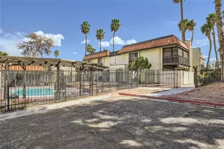 Photo #1: 2679169 Listing