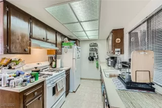 Photo #5: 2679169 Listing