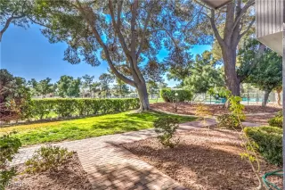 Photo #2: 2679173 Listing 