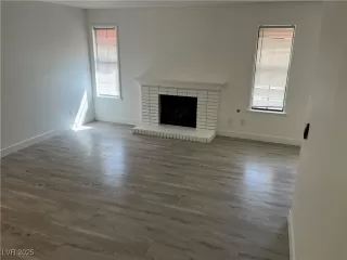 Photo #2: 2679189 Listing 