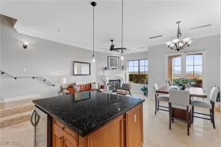 Photo #5: 2679211 Listing