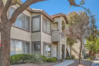 Photo #4: 2679218 Listing