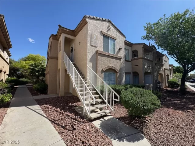 MLS: 2679236 Condo For Sale