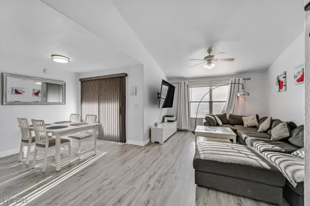 MLS: 2679247 Condo For Sale