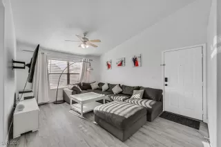 Photo #1: 2679247 Listing 