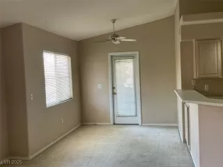 Photo #3: 2679279 Listing 