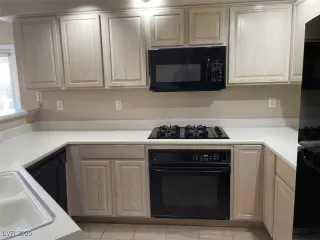 Photo #4: 2679279 Listing 