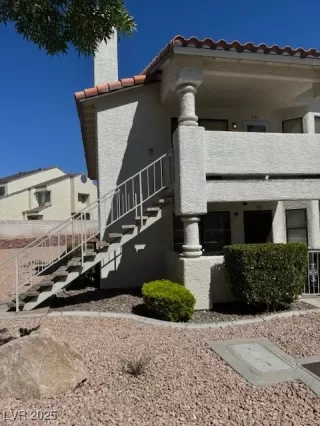 Photo #1: 2679281 Listing 