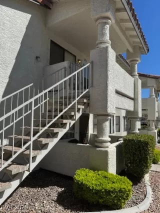 Photo #2: 2679281 Listing 