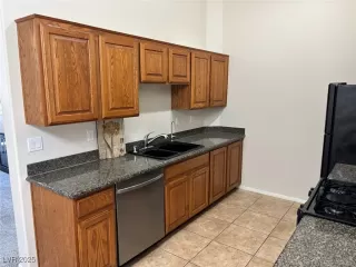Photo #6: 2679300 Listing 