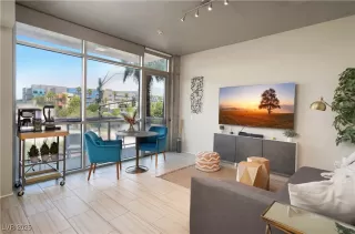 Photo #2: 2679310 Listing 