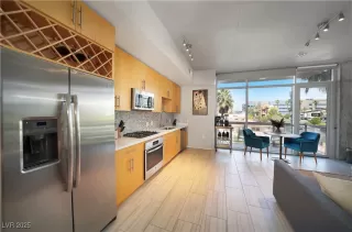 Photo #3: 2679310 Listing 