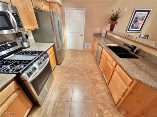 Photo #1: 2679374 Listing 