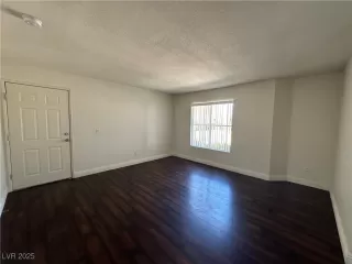 Photo #4: 2679384 Listing 