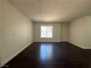 Photo #5: 2679384 Listing 