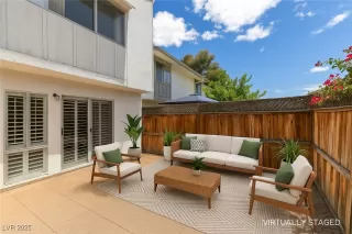 Photo #2: 2679387 Listing