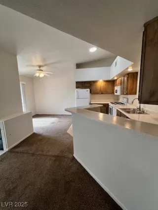 Photo #3: 2679398 Listing 