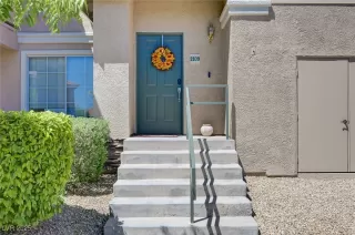 Photo #5: 2679399 Listing