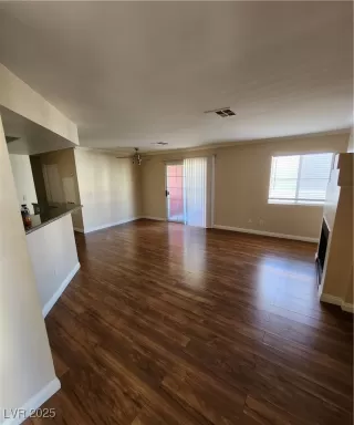 Photo #1: 2679413 Listing 