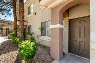Photo #2: 2679425 Listing 