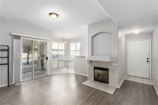 Photo #3: 2679425 Listing 