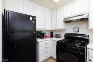 Photo #6: 2679429 Listing 