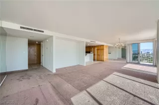 Photo #4: 2679431 Listing 