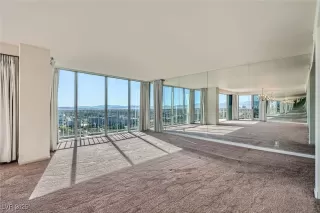 Photo #5: 2679431 Listing 