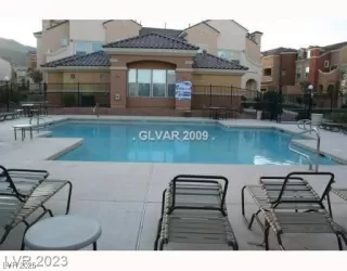 Photo #1: 2679443 Listing 