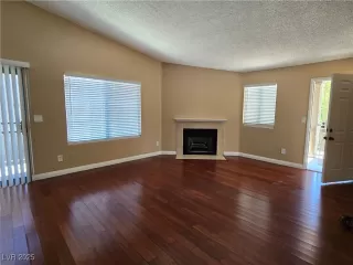 Photo #1: 2679471 Listing 