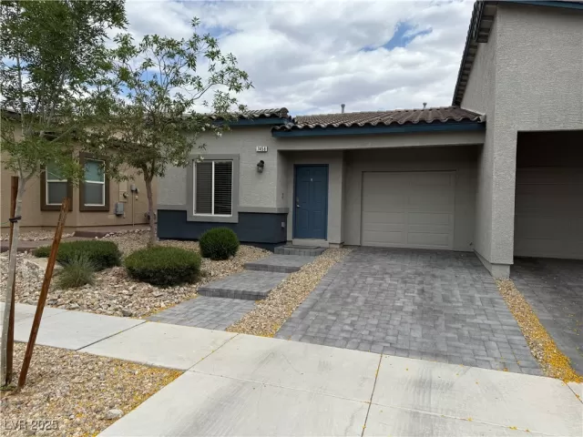 MLS: 2679475 Condo For Sale