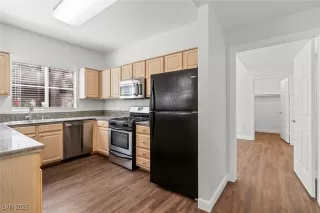 Photo #4: 2679496 Listing