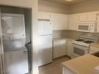 Photo #4: 2679515 Listing 