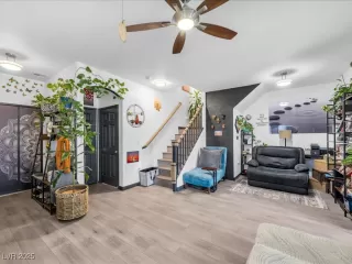 Photo #6: 2679540 Listing 