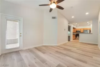 Photo #4: 2679556 Listing 