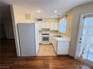 Photo #5: 2679558 Listing 