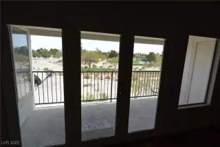 Photo #1: 2679578 Listing 