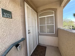 Photo #3: 2679590 Listing 