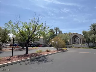 Photo #5: 2679590 Listing 